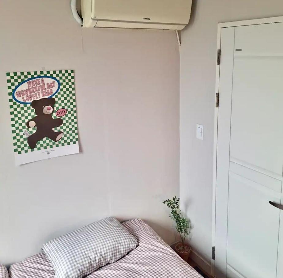 King's Garden Apartment *
